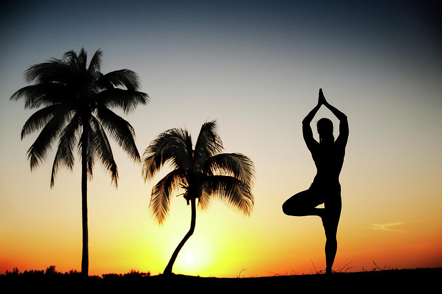 Why Vrikshasana (Tree Pose) Can Be The Perfect Fitness Start To Your Day