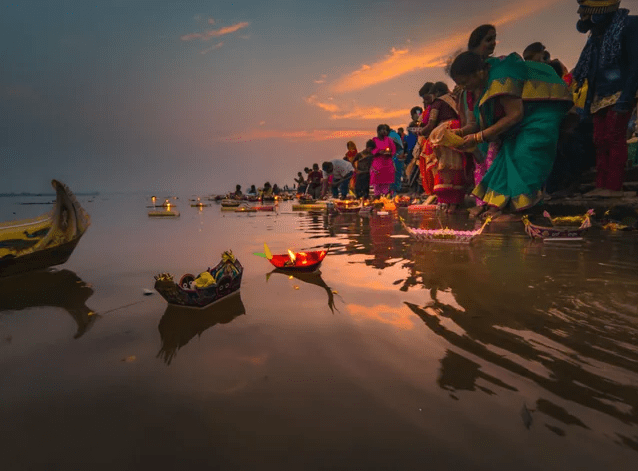 Boita Bandana Banana stem boats afloat