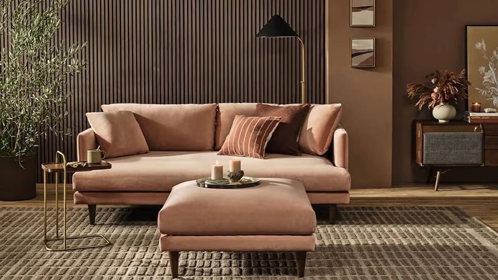 Mocha Mousse_ A Warm and Sophisticated 2025 Color Trend for Interiors Modern Living Room