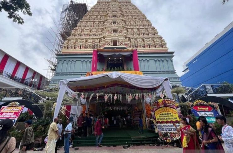 Shri Sanathana Dharma Aalayam Jakarta Murugan Temple